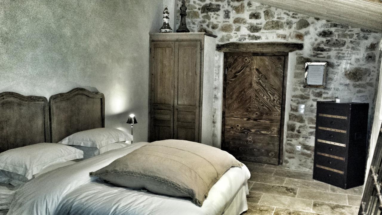 Bed and Breakfast Le Domaine Saint Martin Flassans-sur-Issole Экстерьер фото