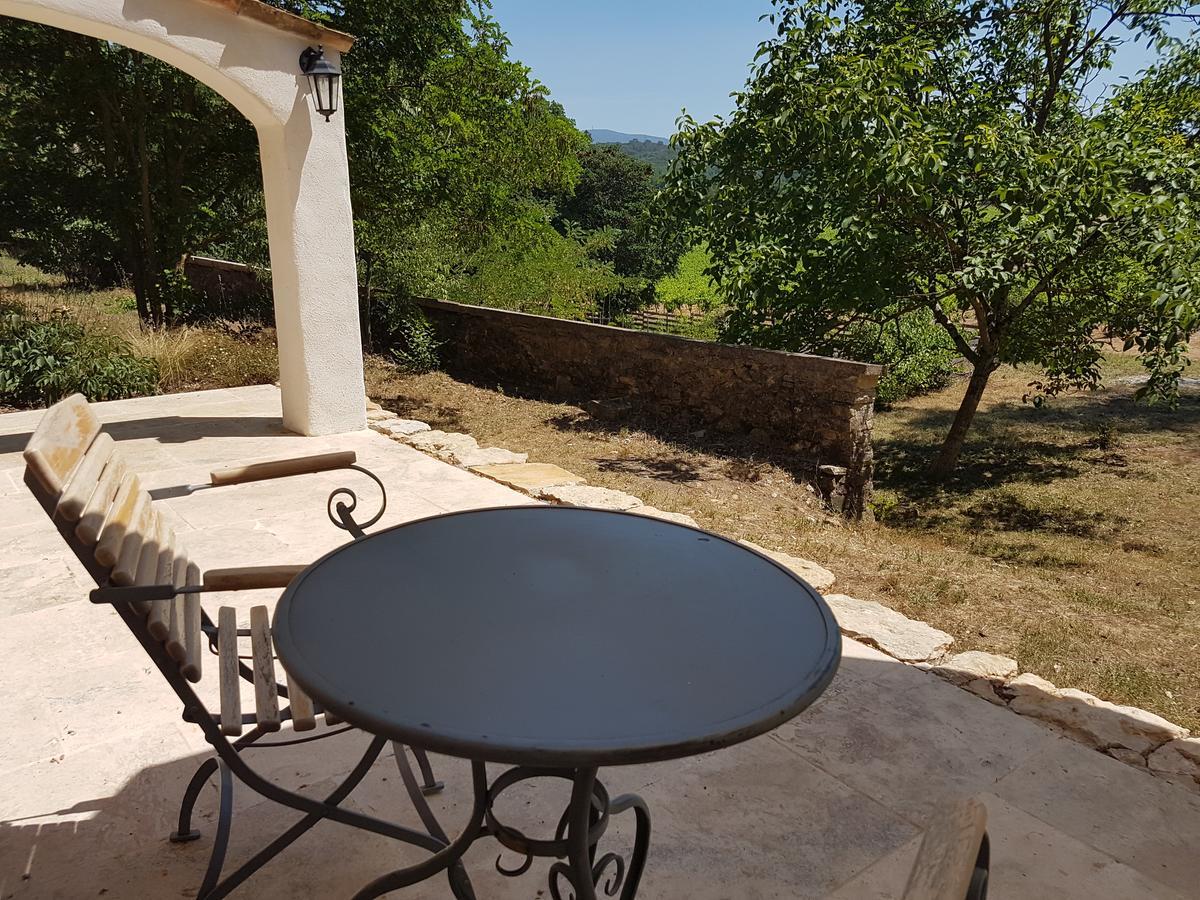 Bed and Breakfast Le Domaine Saint Martin Flassans-sur-Issole Экстерьер фото