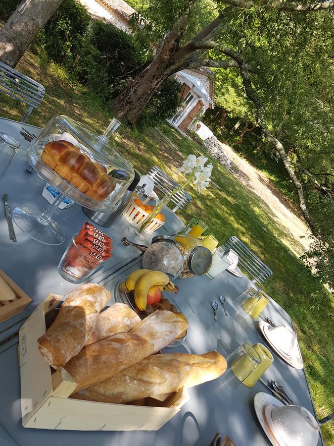 Bed and Breakfast Le Domaine Saint Martin Flassans-sur-Issole Экстерьер фото