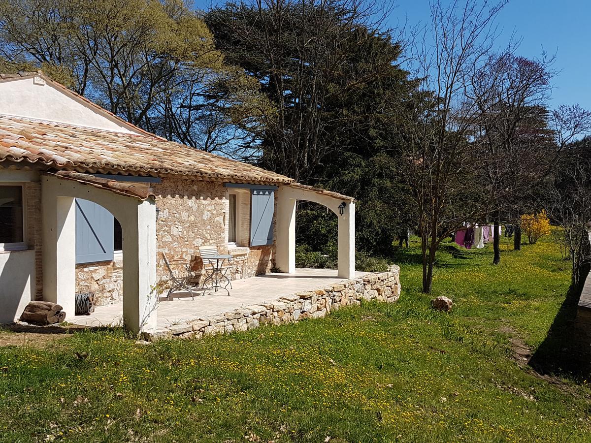 Bed and Breakfast Le Domaine Saint Martin Flassans-sur-Issole Экстерьер фото
