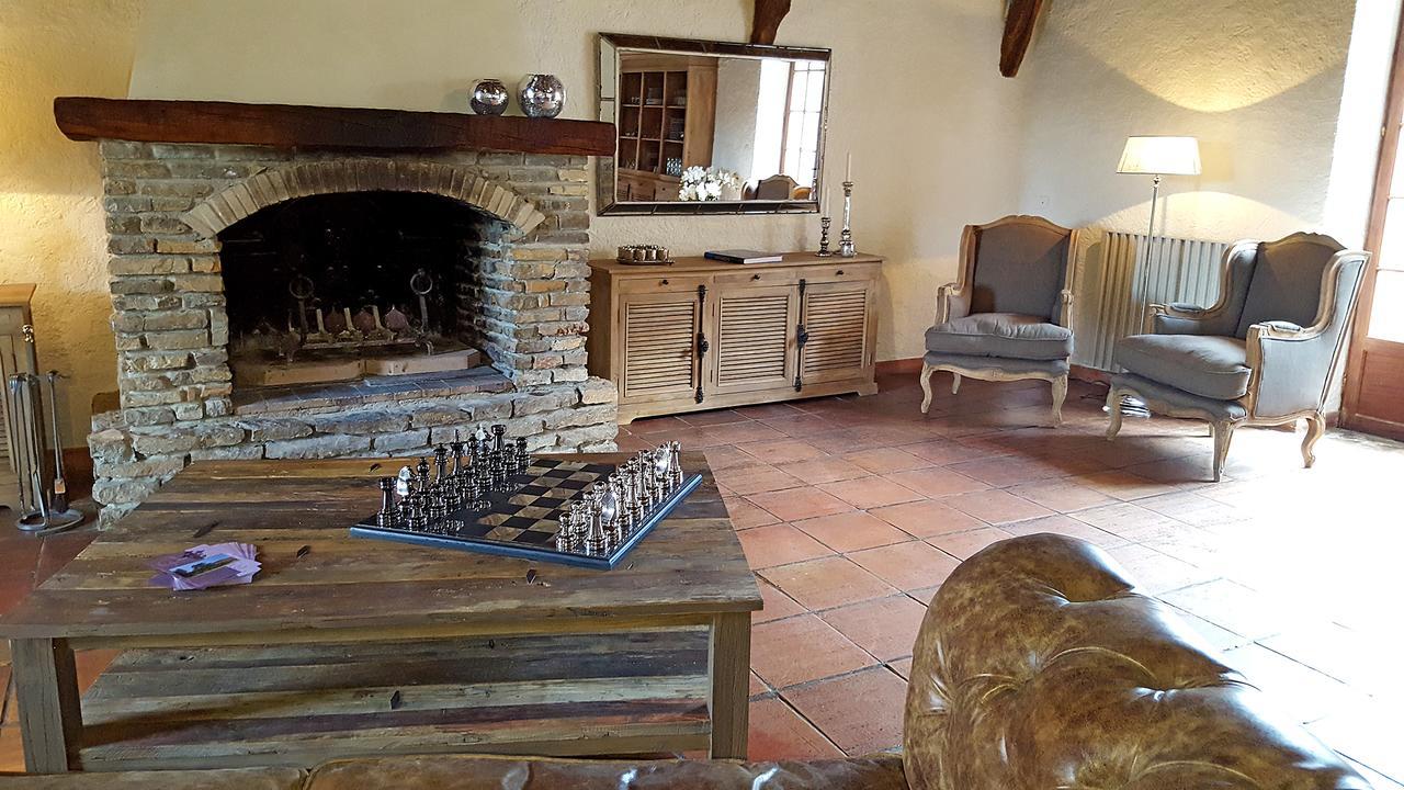 Bed and Breakfast Le Domaine Saint Martin Flassans-sur-Issole Экстерьер фото